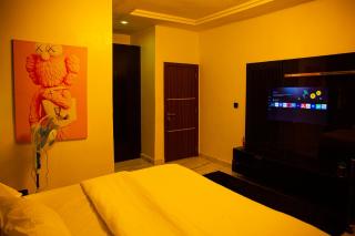 1bedroom shortlet apartment - 2