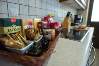 Anna's House - 8