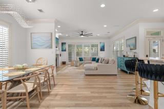 Walk to Beach Heated Pool, Hot Tub, Gym & Pickleball Prime Destin Location - 9