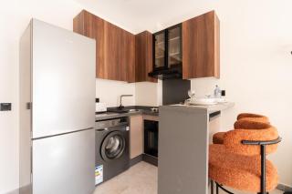 Luxoria 17 Gauthier - Balcony & Private Parking - 7