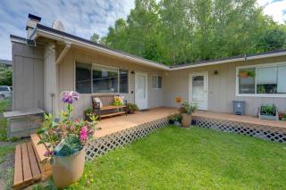 Family Friendly! Anchorage Haven w/ Private Yard - 7