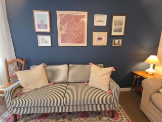 Tiffany Court by Cliftonvalley Apartments with Free Parking - 8