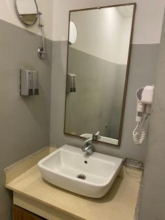 Peach City Hotel - 6