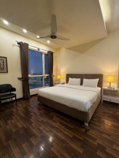 Elysium Tower Islamabad Luxury 1, 2 Bedroom Margalla View Apartments - 3