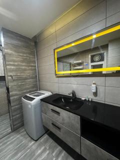 Elysium Tower Islamabad Luxury 1, 2 Bedroom Margalla View Apartments - 4