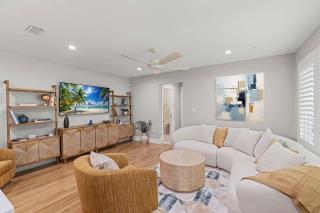 Waves & Rays Retreat - 2 Listings - 0