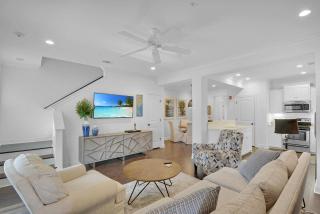 1903 Mariner's Circle - 0