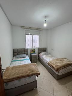 Charming apartment near to train station - 7