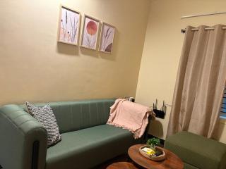Pebble House-Cozy 2BHK flat near Manyata Airport Wi-Fi AC - 7