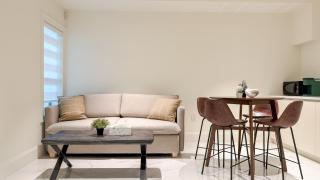 Bright & Brand New 2BR Kerrisdale Suite - 9