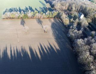 Grand Studio Privé et Ses Jardins dans Manoir de 1803 en Forêt - 2