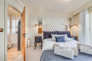 Stunning House • 30-Min to Silverstone • Office • Balcony • Parking • Self-Check-In • Yoko Property - 6