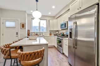 Chic Urban Duplex With 2 Roofdecks 8B-6B Sleeps 16 - 5