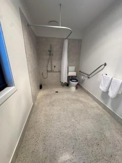 3BR Haven in Stony Rise - 1