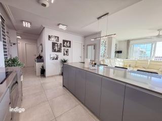 Spacious Penthouse - Large Sun Terraces - HYA01 - 3