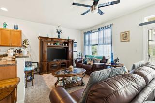 Relaxing First floor Condo with Outdoor Shower and Off-street Parking - 0