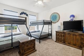 Relaxing First floor Condo with Outdoor Shower and Off-street Parking - 1