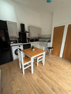 Beeston Bungalow - 2