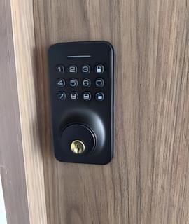 World Cup Akron Apt | Views + Security - 3