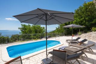 Villa Ole Mediterranean Stone Villa with Pool - 8