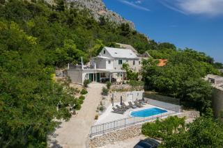 Villa Ole Mediterranean Stone Villa with Pool - 5
