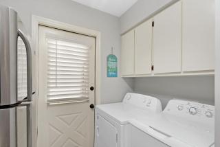 Coral Cottage - 3