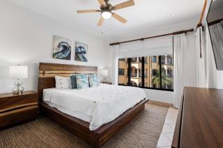 Oceanview Condo Across From Beach with Resort Pool - 3