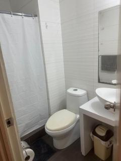 H2-1704 Hispania Condominium, furnished apartment in a good area - 3