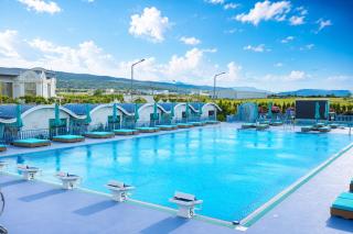 Golden Lagoon Swimming pool & Guesthouseas - 3