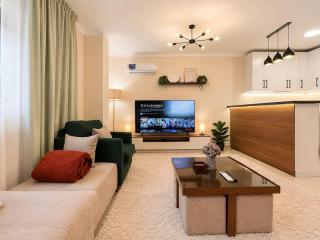 Cozy 1BR Apartment with GardenView - 0