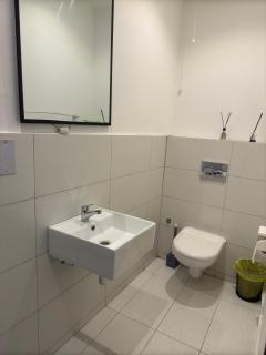 Luxury one bedroom apartment with swimming pool - 9