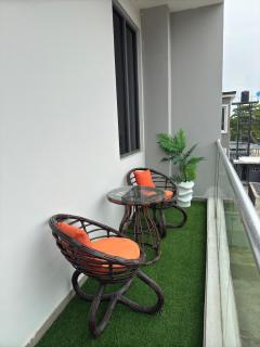 Luxury one bedroom apartment with swimming pool - 2