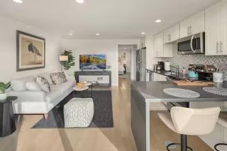 Downtown Redmond Executive Stay - 3