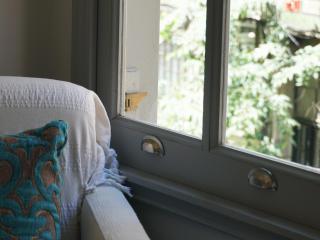 Tilas - Rooms in 19th Century Wooden Townhouse,Kadikoy - 4