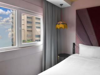 IBIS STYLES KINSHASA - 9
