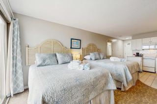 Oceanfront oasis with kitchenette bay-view patio & AC - dog-friendly - 7