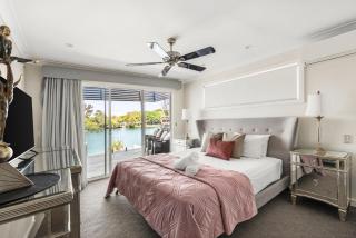 Surfers Paradise Escape - WINTER DISCOUNTS - 1