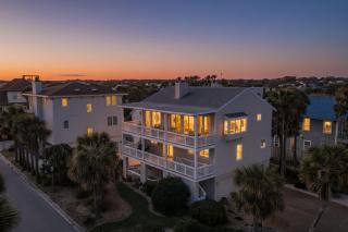 Spanish Villa - Sleeps 12 - 0