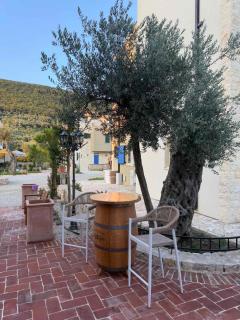 Val D'or Olive Village - 7