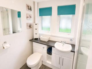 13 Trevithick Court, Tolroy Manor - 4