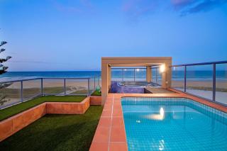 Beachfront Escape - Gold Coast - 0