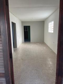 Casa Ampla com Garagem para SJ no Centro Arcoverde - 2