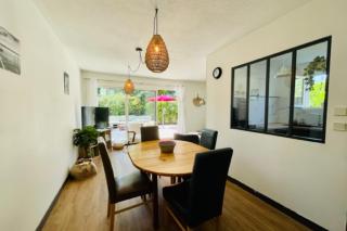 Spacious cocoon with pool in La Rochelle - 5