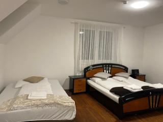 Apartment 2 - 7