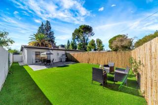 Modern 5BR Home W/ Fenced Separation and Jacuzzi! - 4