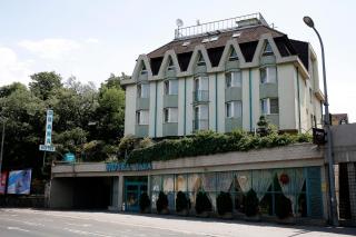 Hotel Bara Budapest - Budapest - 9