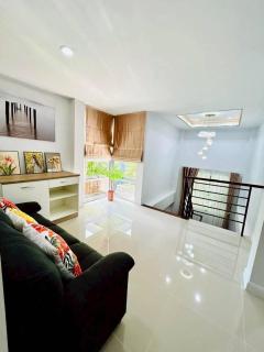 Rock Private Pool Villa Phuket - 4