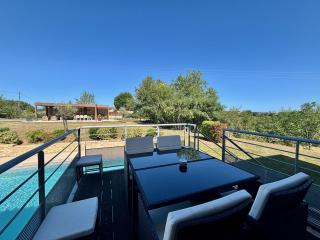 La Grange de Pierre Blanche, Piscine et détente - 3
