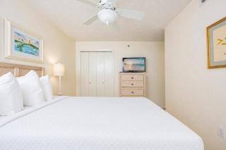 Phoenix East 2 - 2033 condo - 3