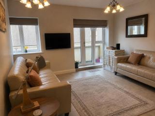 Salthill Haven Sleeps 5 with a Sea View - 0